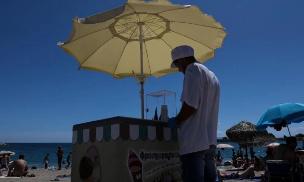 ΟΑΕΔ: Παράταση εποχικών επιδομάτων για άλλους δύο μήνες